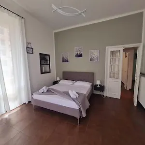 La Casa Di Pepe - Luminoso Appartamento Genova